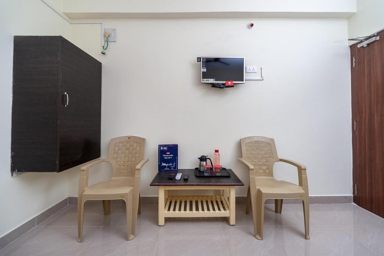 Oyo Hotel Sannidhi Residency Tirupati Luaran gambar