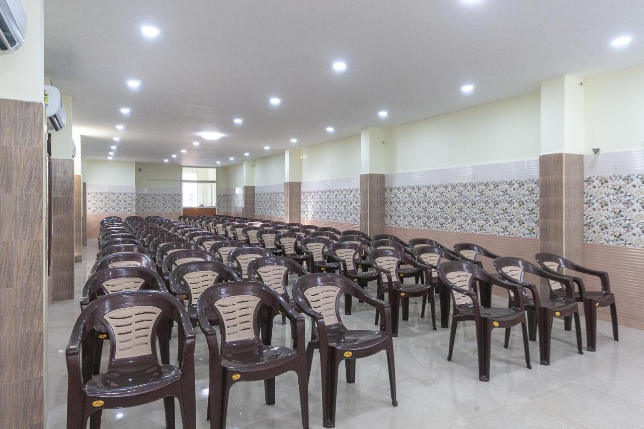 Oyo Hotel Sannidhi Residency Tirupati Luaran gambar