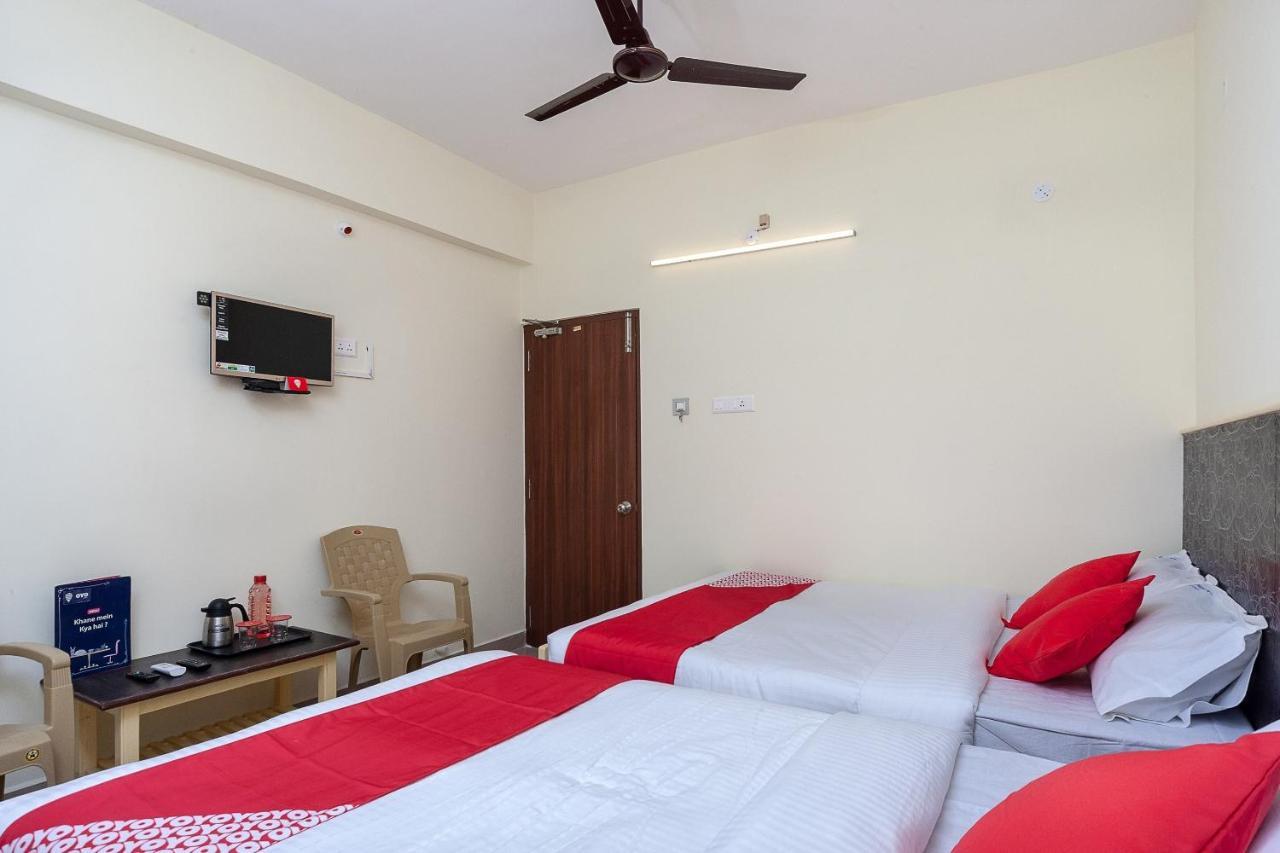 Oyo Hotel Sannidhi Residency Tirupati Luaran gambar