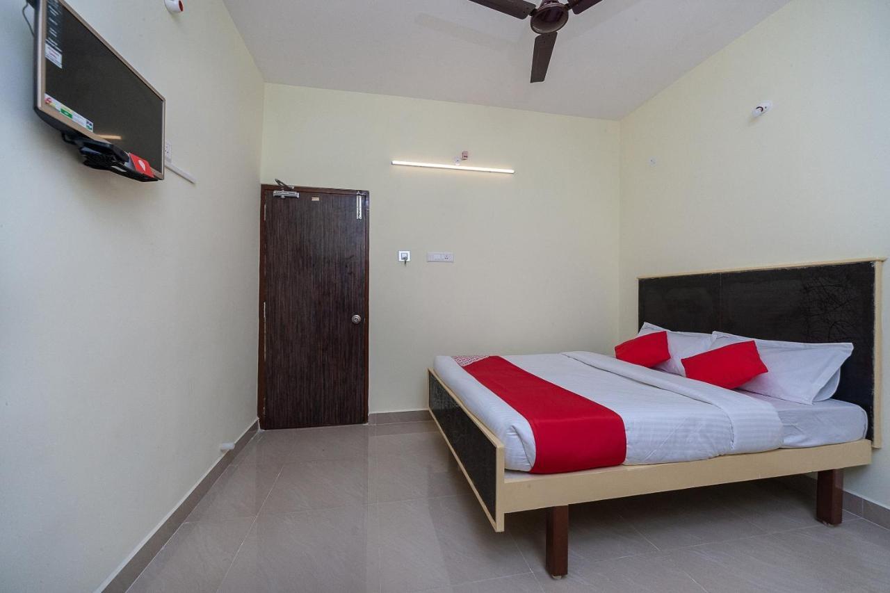 Oyo Hotel Sannidhi Residency Tirupati Luaran gambar