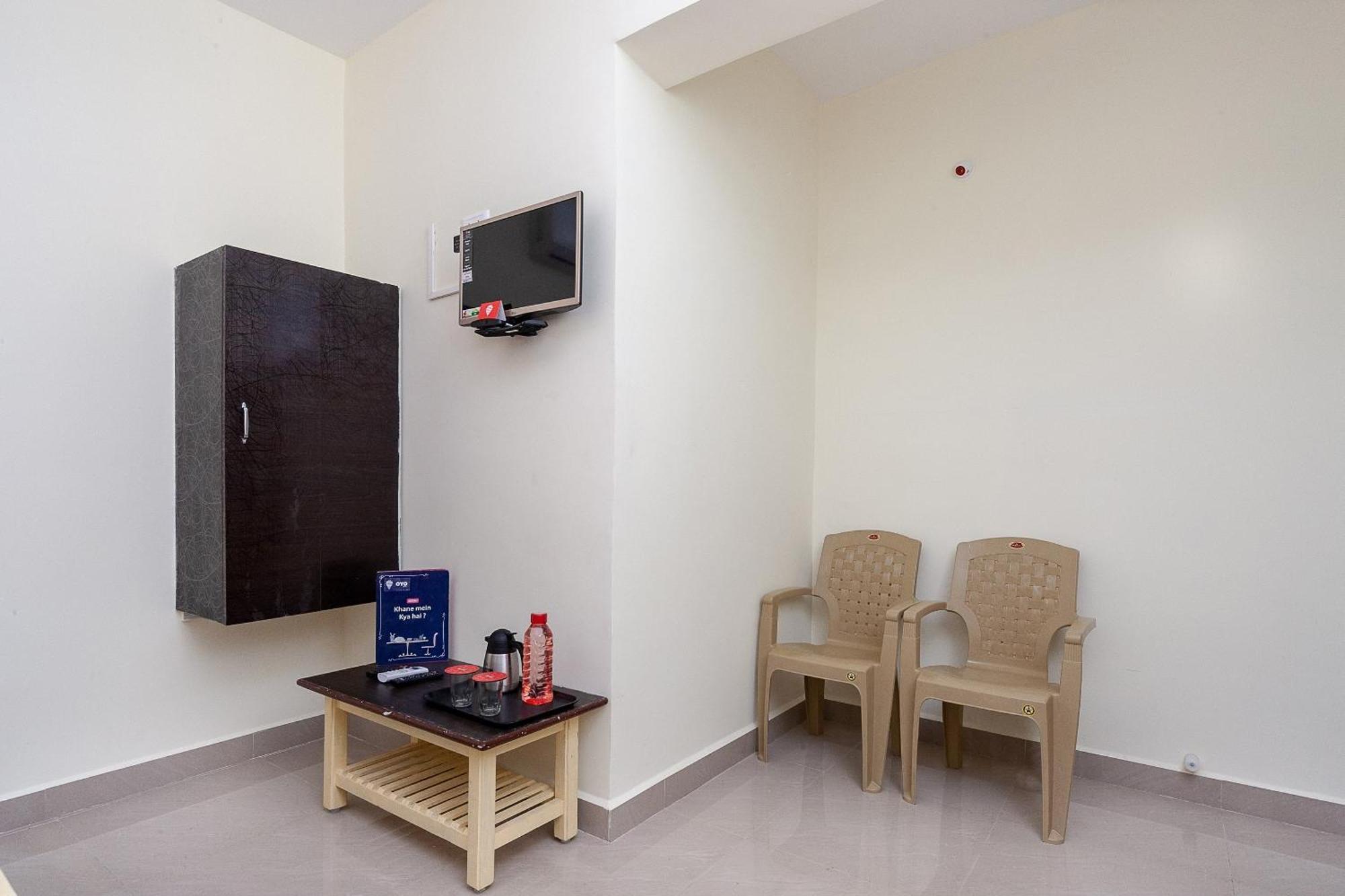 Oyo Hotel Sannidhi Residency Tirupati Luaran gambar